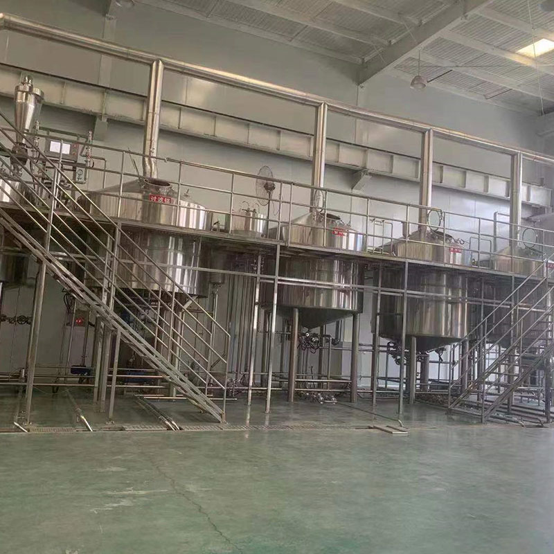 镇平精酿啤酒设备厂—平面布置、设备设计、制造、调试、培训等一条龙服务_COPY